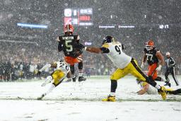 Browns Defeat Steelers